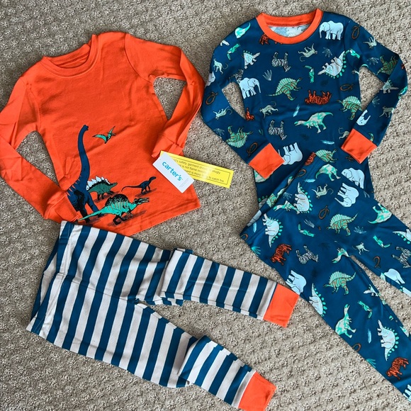New Carters Dinosaur Print Pjs - Picture 7 of 13
